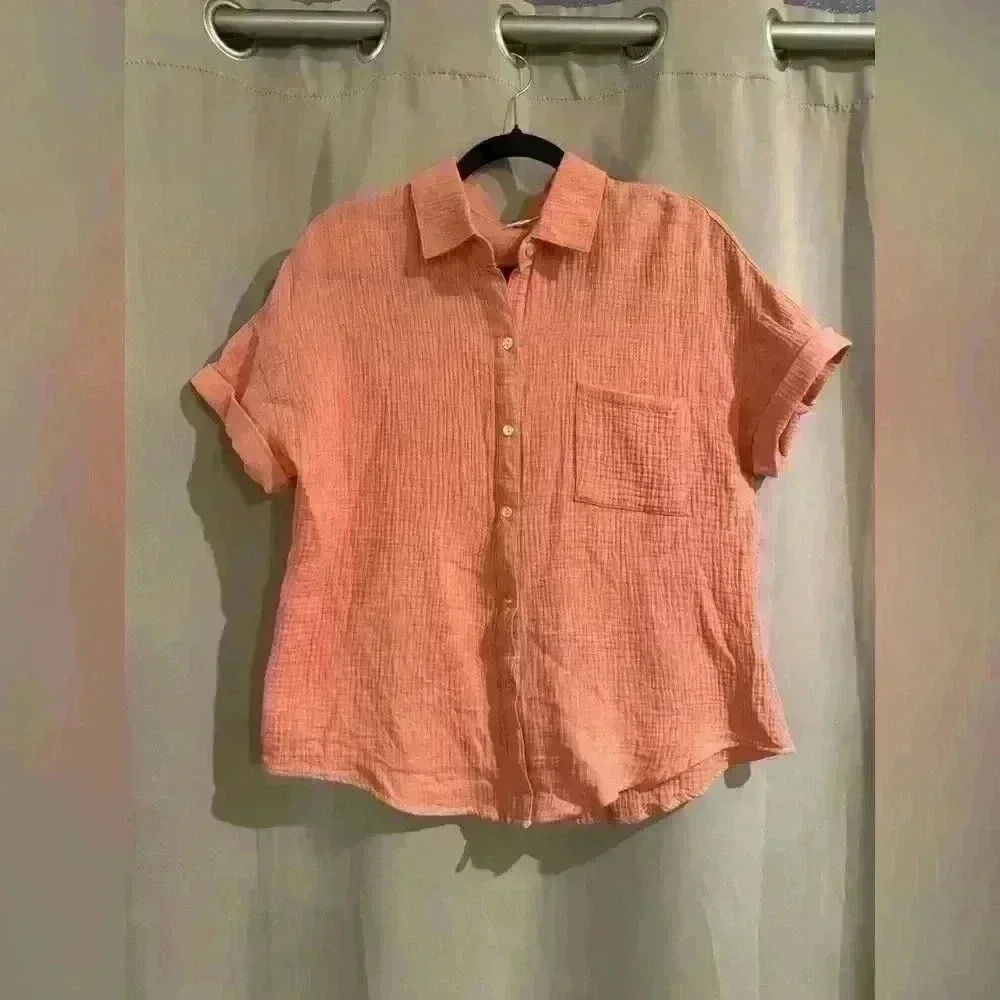 Women’s Selfie Button Up Top